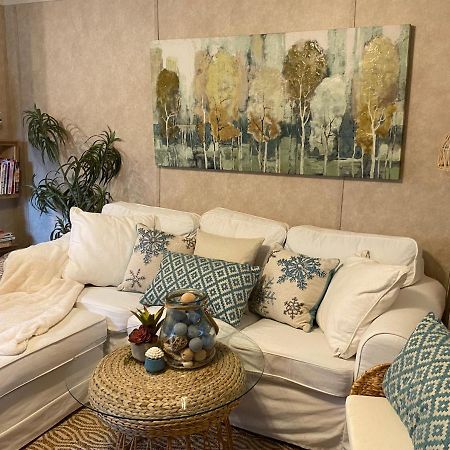Your Own Cozy Tiny Home ออสเทล ภายนอก รูปภาพ